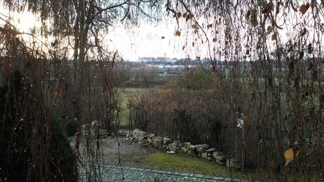 Die Maria Neuburg an Der Donau Luaran gambar
